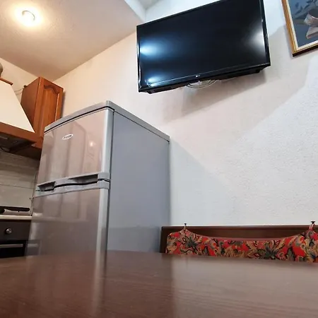 6 Posti Letto, Piste Da Scii, Parcheggio Gratis Apartamento Al Solivo