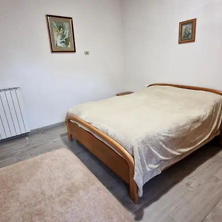 6 Posti Letto, Piste Da Scii, Parcheggio Gratis * Al Solivo